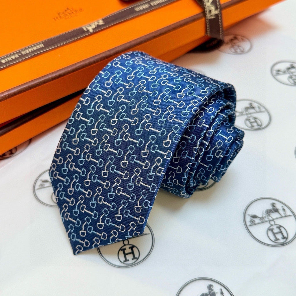 Hermes Style Men's Equestrian Motif Silk Tie